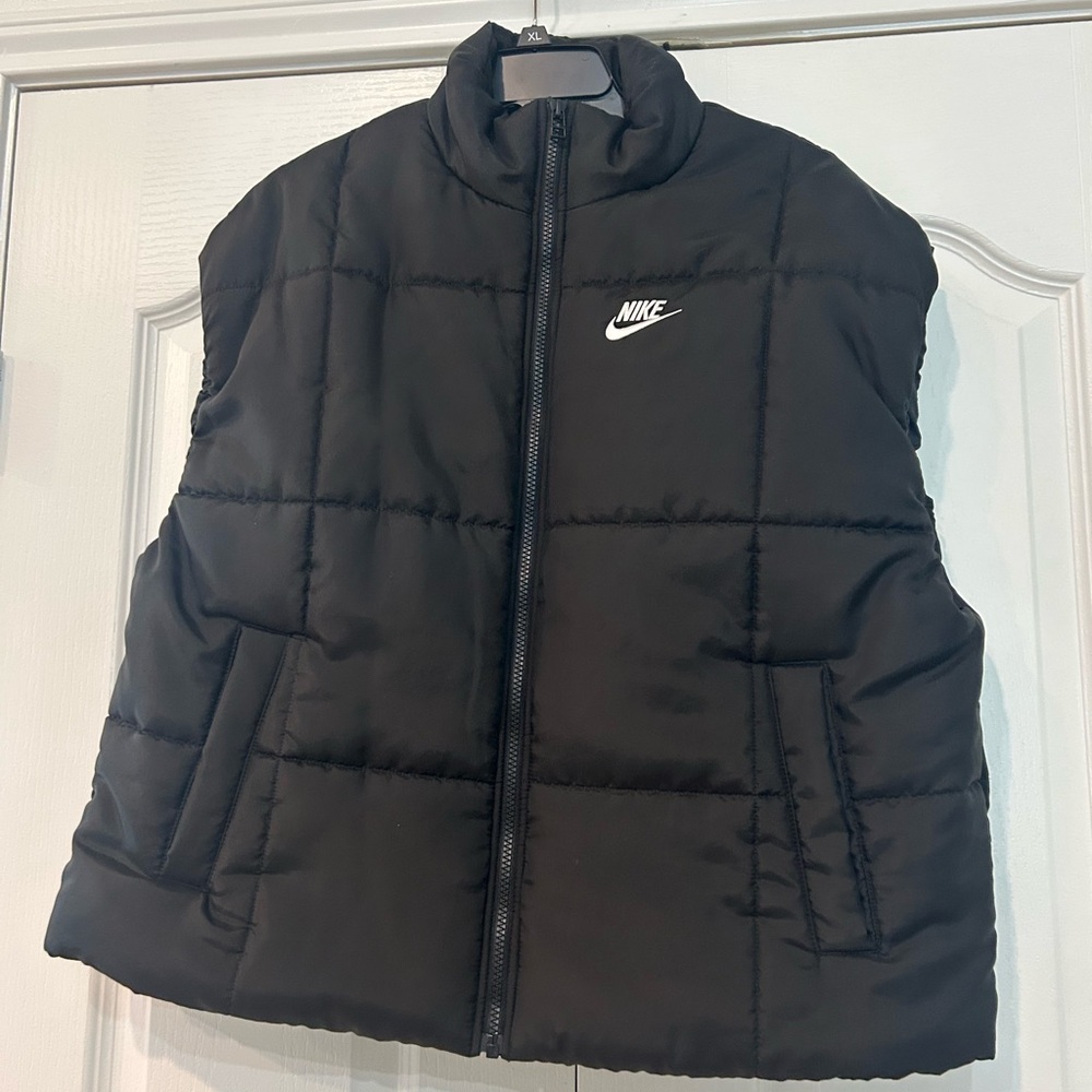 Nike Therma-Fit XS Black Vest Jacket